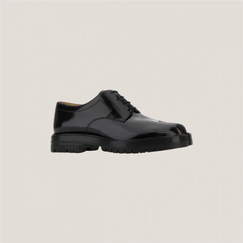 MAISON MARGIELA Tabi Lace Ups BLACK