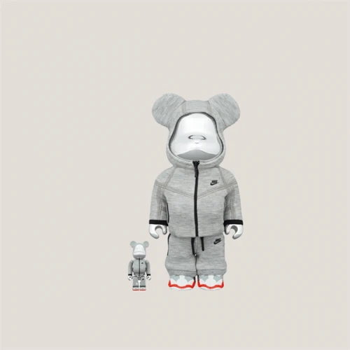 BEARBRICK X NIKE Tech Fleece 400% + 1000%