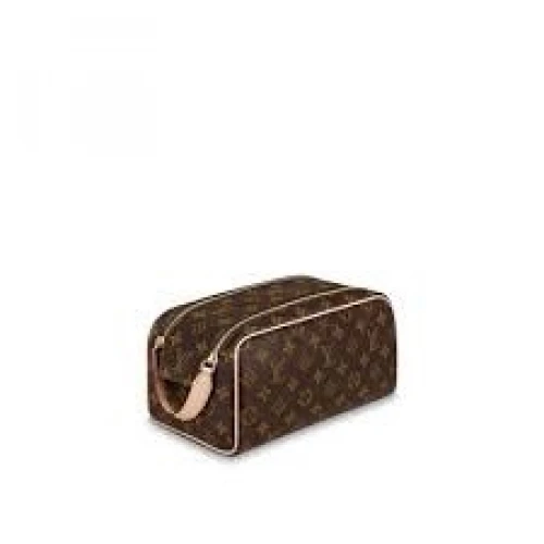 LOUIS VUITTON DOPP KIT TOILET POUCH